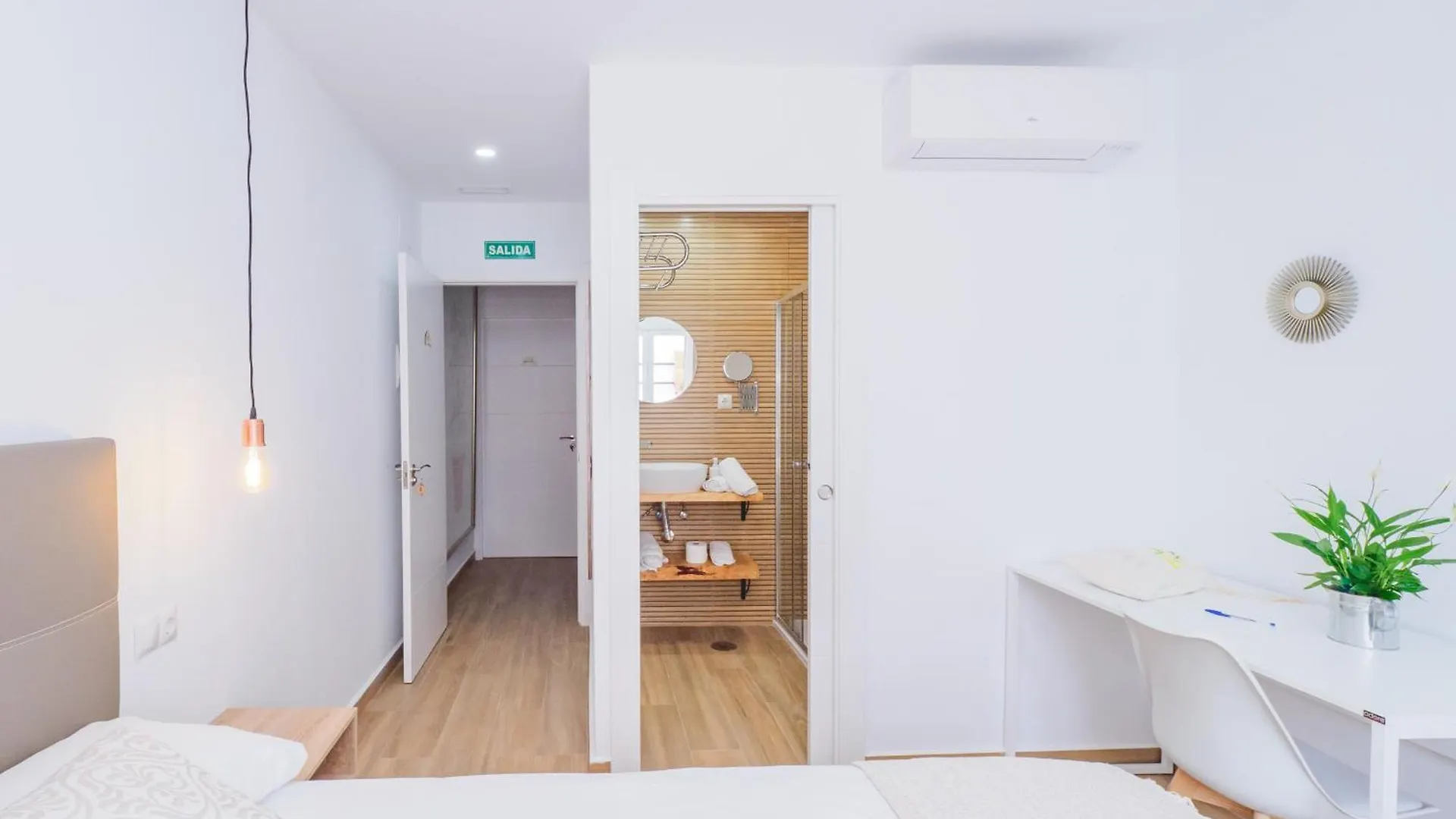 Гостевой дом Cubo'S Hostal William'S Sunny 4 Торре-де-Бенагальбон