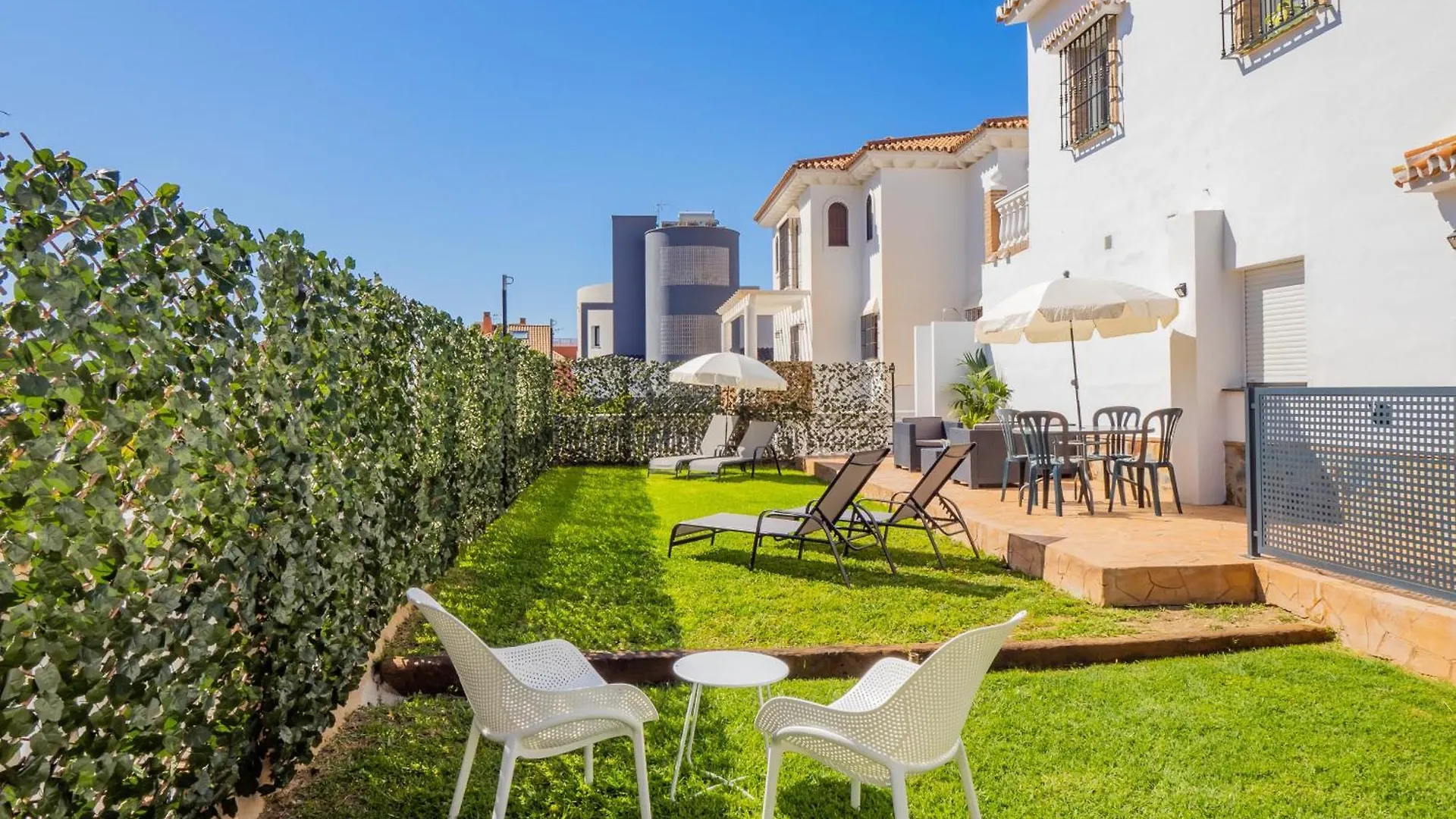Cubo'S Hostal William'S Sunny 4 Торре-де-Бенагальбон 0*,  Испания